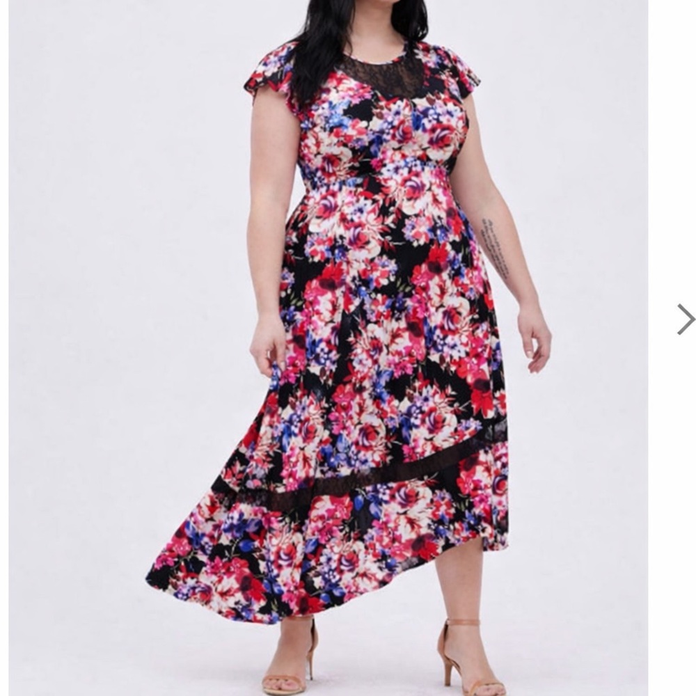 Torrid Floral Skater Midi Dress Size 2 (18/20) Asymmetrical Hem Lace Detail